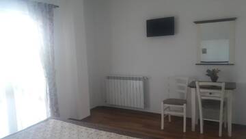 Фото номера Стандартный двухместный номер с 1 кроватью Гостевой дом Pensiunea Obcina Mare г. Качика 5